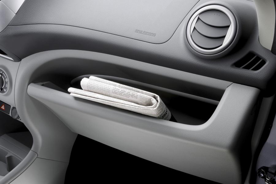  Nissan Pixo 2008 года  (фото 6 из 120)